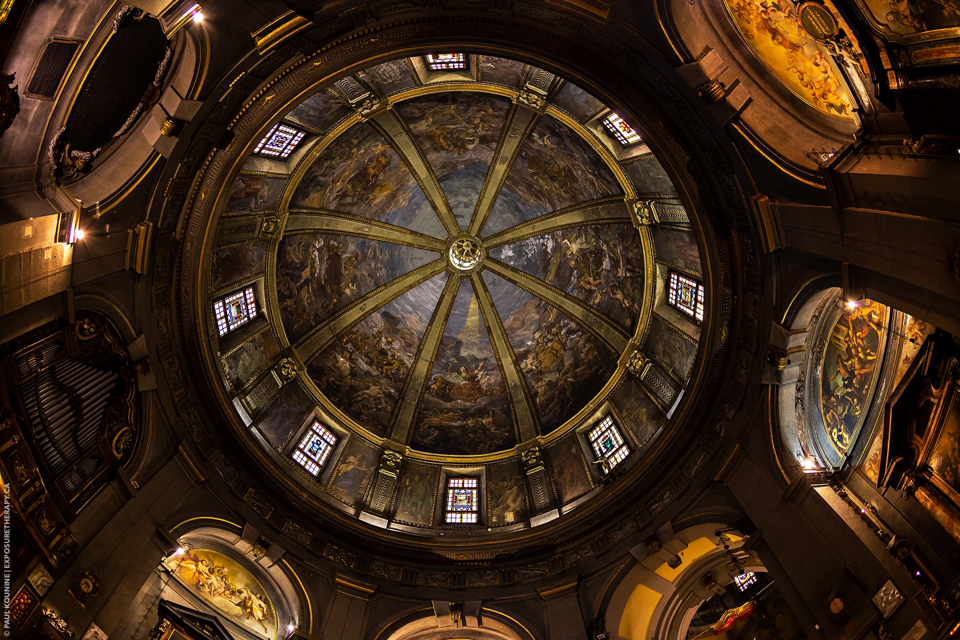 15 mm fisheye lens on full-frame camera, Civico Tempio di San Sebastiano ceiling, Milan.